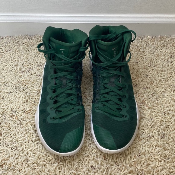 Nike Women’s Hyperdunk 2016 TB PROMO - Picture 2 of 5